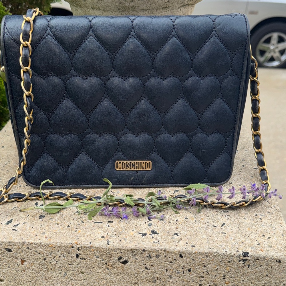 Moschino Navy Blue & Gold HW  Heart Quilted Crossbody Bag